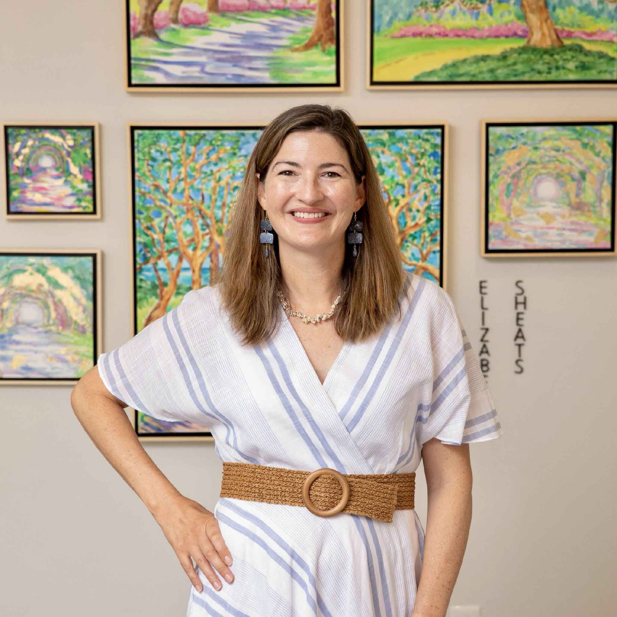 artist Elizabeth Sheats at Gray Man Gallery in Pawleys Island, South Carolina