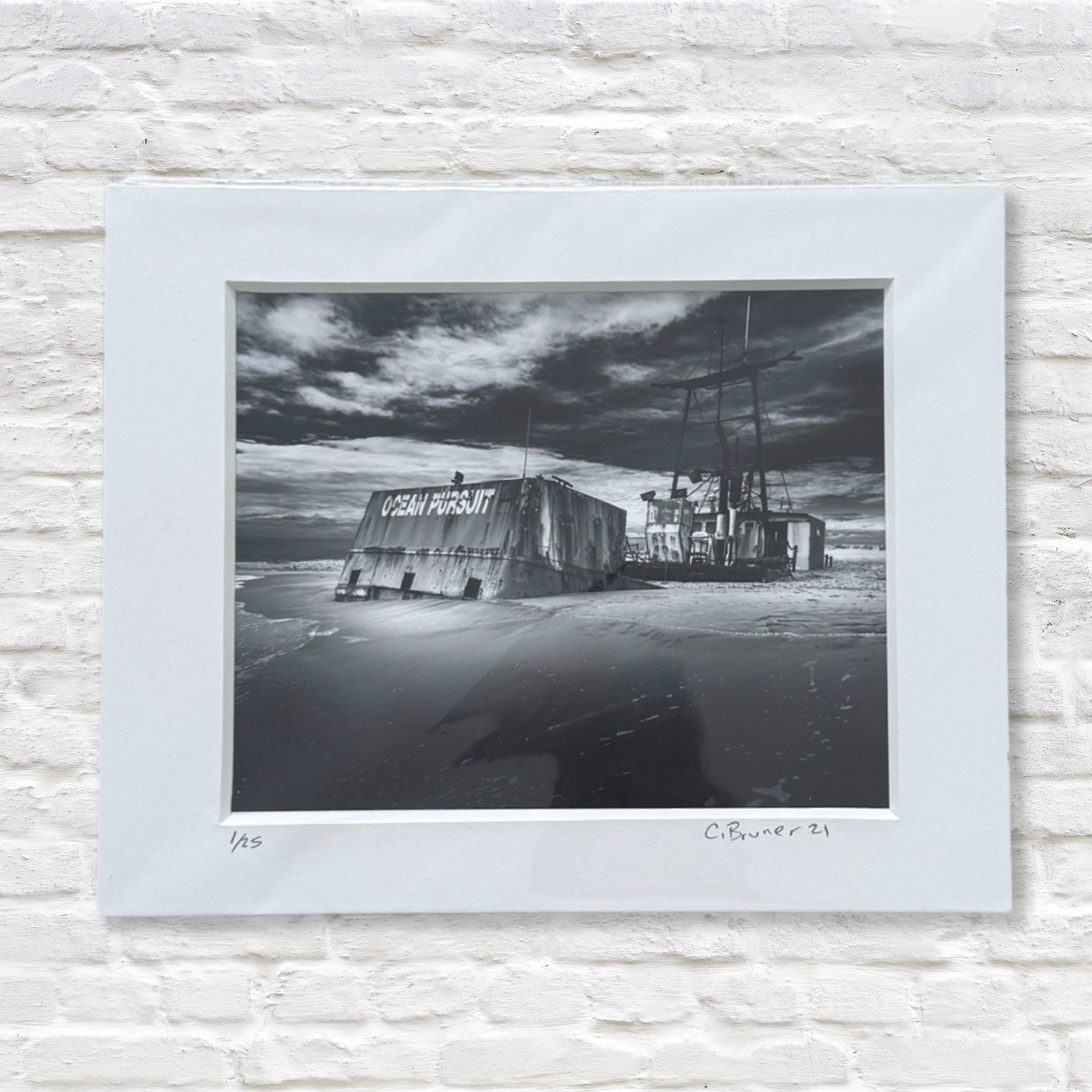 Gray Man Gallery_beach photograph